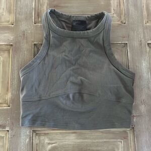 Lululemon bra size 6